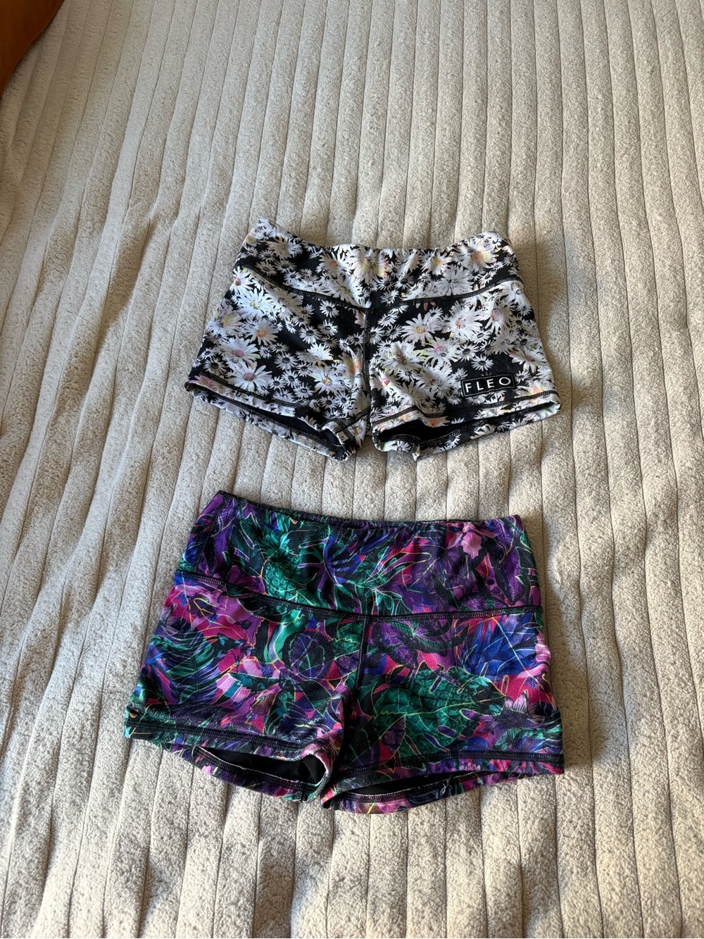 2x FLEO Women's Performance Shorts - 3.25” Inseam